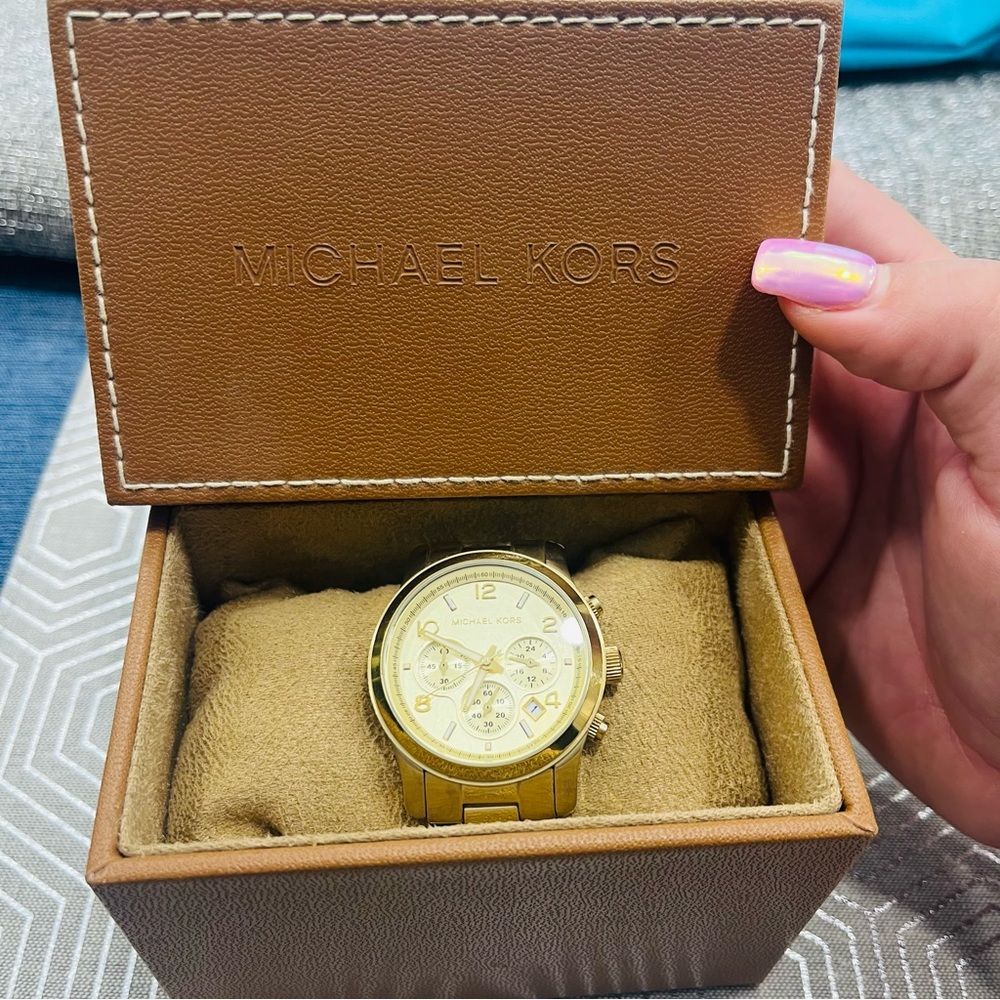 Michael Kors MK5055 Runway Gold Watch